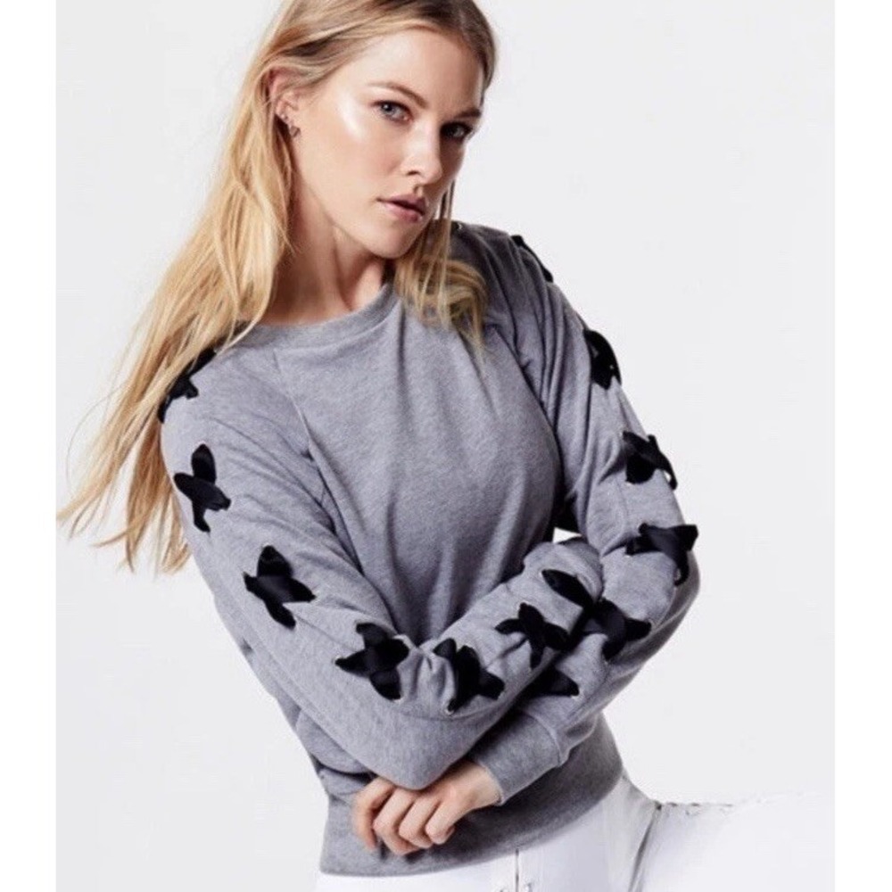 Carbon38 Size S Criss Cross Crewneck Sweatshirt Pullover Lace Up Ribbon Sporty